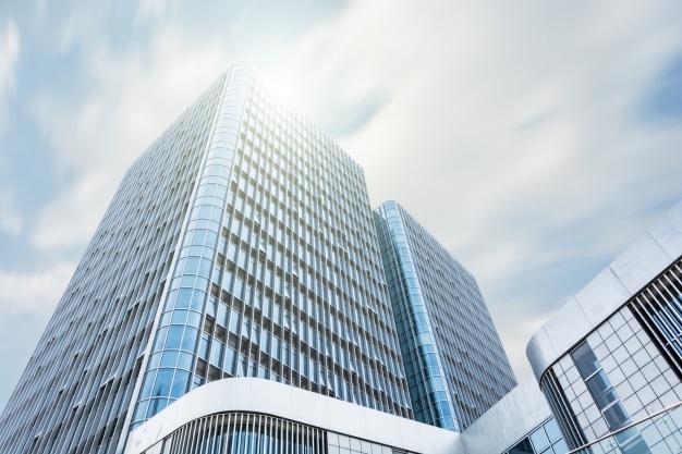 giant-building-with-the-sun-above_1127-400-2.jpg